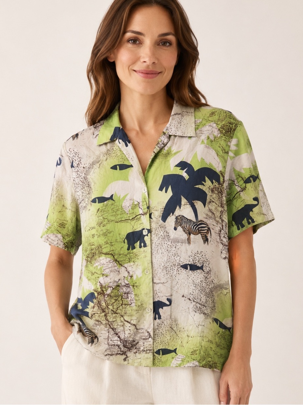 Judith Hart Sport Safari Map Print Button-Up Shirt Size 10 Rayon